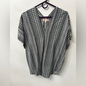 Women’s Tunic sized size medium Oversized Philosophy Kaftan Winged Design